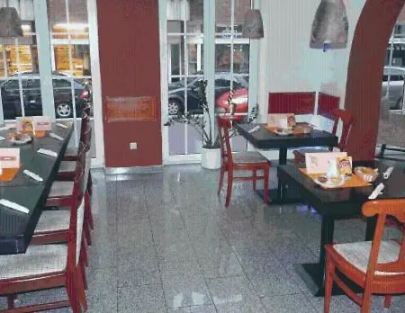 Central Restaurant El Barrio Hotel