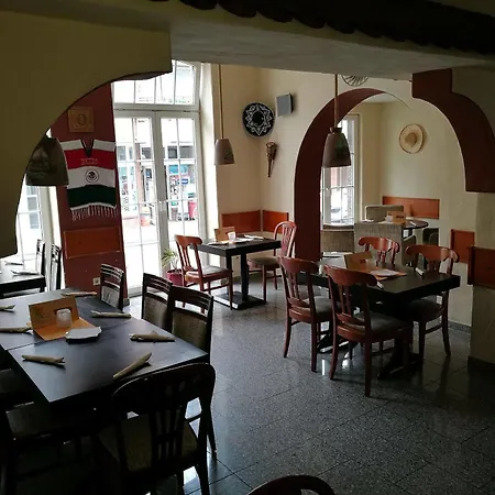 Central Restaurant El Barrio 2* Grevenbroich